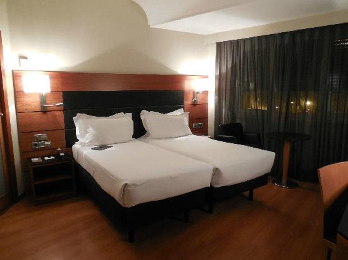 Hotel Kuber Nagpur Buitenkant foto